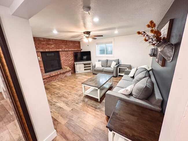 Photo - 12911 S 4570 W