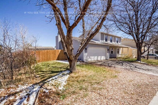 Photo - 964 S Uravan St