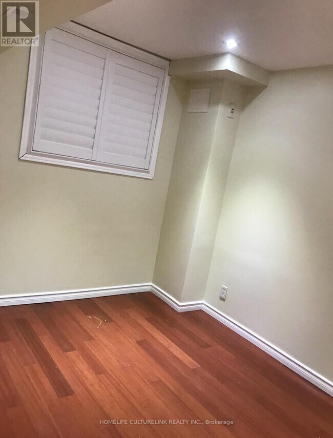 Photo - 34 Epps Crescent