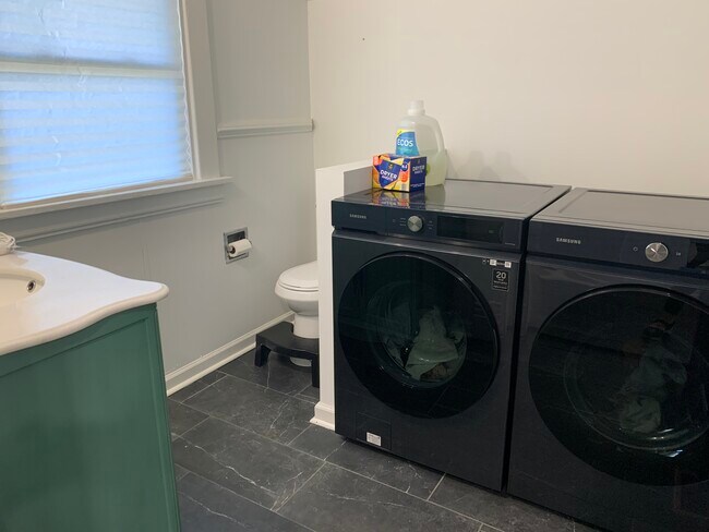 Photo - 133 Evergreen Ave