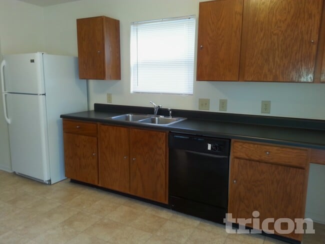 Photo - 1104 New Day Ct