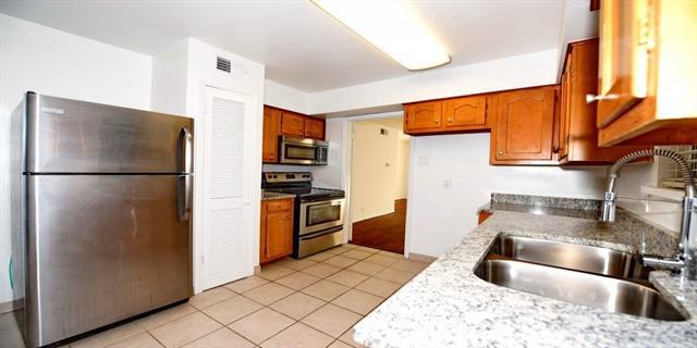 Photo - 4818 Cole Ave Unit 205