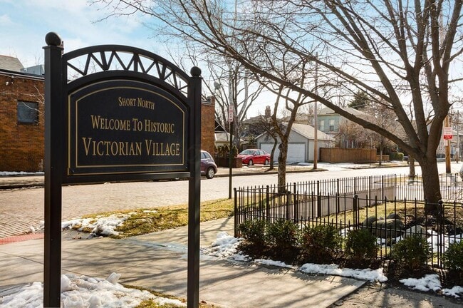 Photo - 351 W 3rd Ave