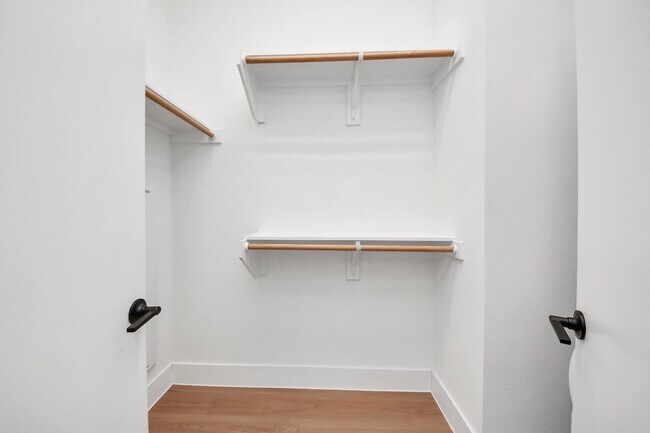 Photo - 2810 Riverby Rd Unit 263