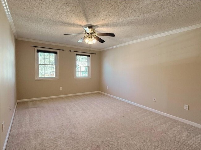 Photo - 7024 Somerset Cir