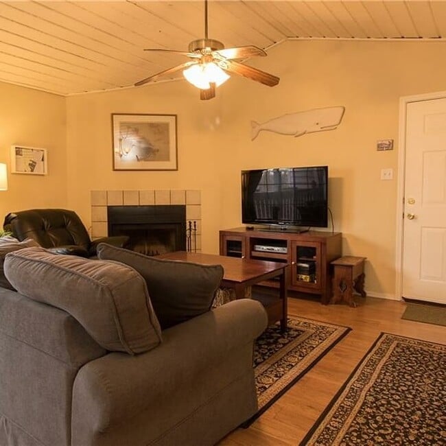 Photo - 57 Crown Knoll Ct Unit #76