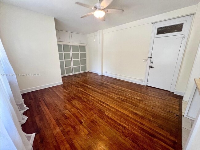 Photo - 1361 Meridian Ave Unit 3