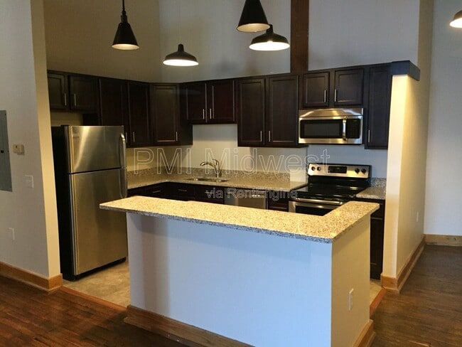 Photo - 501 Madison Ave Unit 211