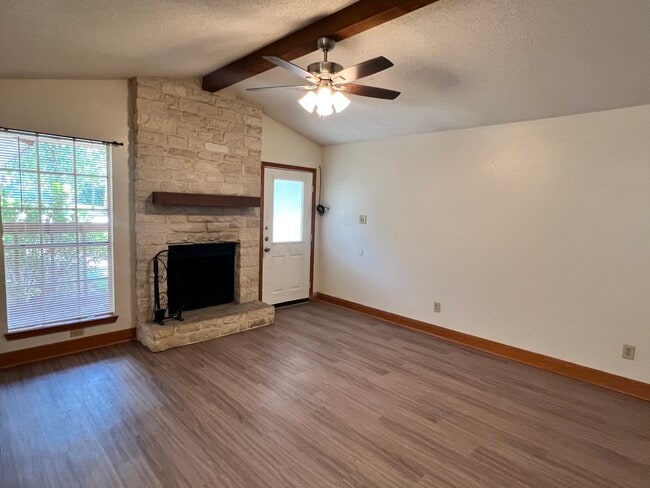 Photo - 103 S Kaupo Dr