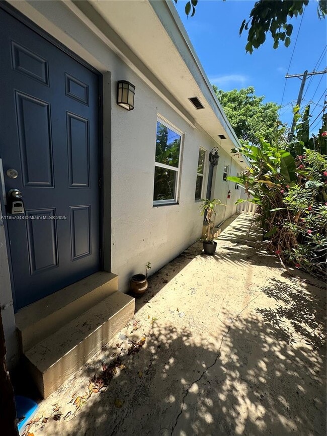 Photo - 1412 NE 12th St Unit 1412