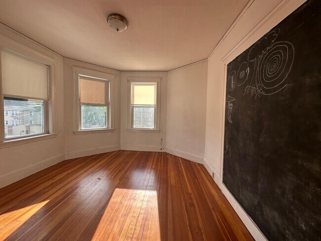 Photo - 27 Durham St