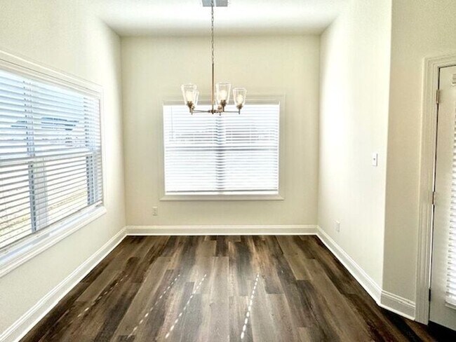 Photo - Now Leasing a 5-Bedroom 3 Bath Home in Olive Branch, MS Zoned for Great Schools-DeSoto Central.