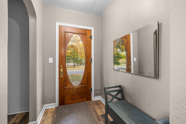 Photo - 686 2nd Avenue East N