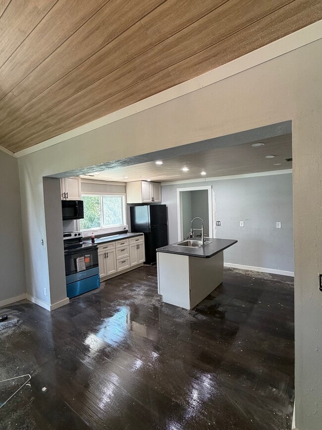 Photo - 126 9th St NW