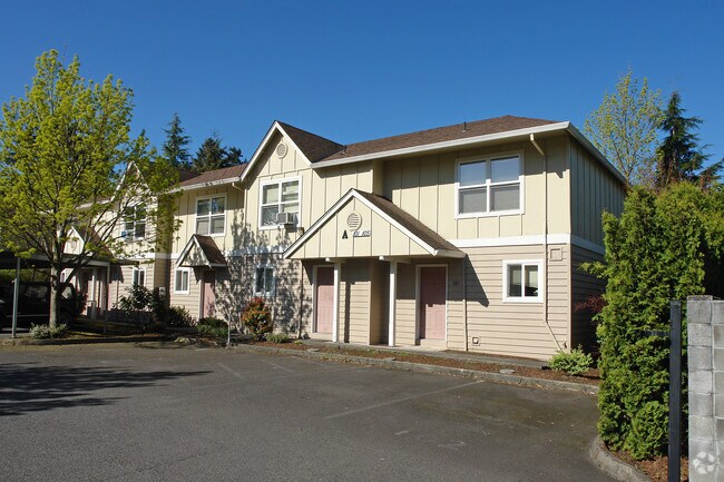 Tuxedo Park Apartments