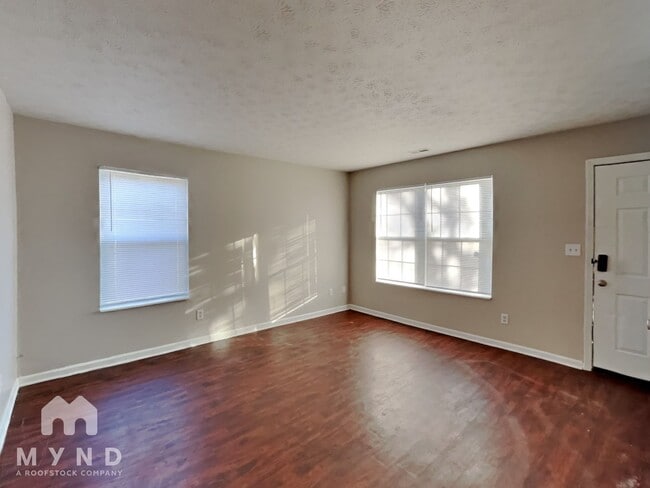 Photo - 3742 Caroline Ave