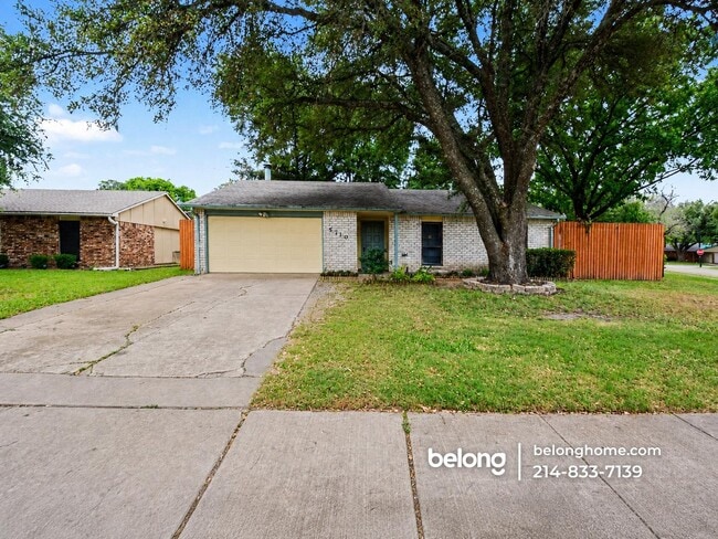 Building Photo - 5710 Briarcrest Dr