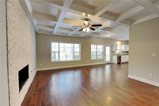 Photo - 450 Fairway Walk Dr NE