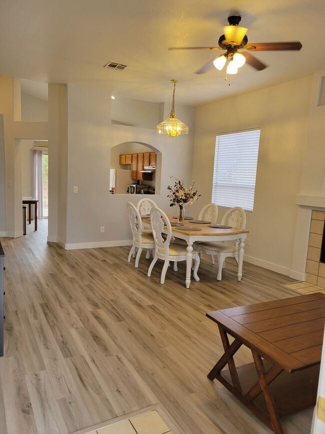 Photo - Fully Furnished North Shores Single Story 3/2/2