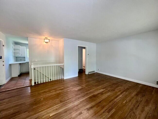 Photo - 3380 S Santa Rosa Ave