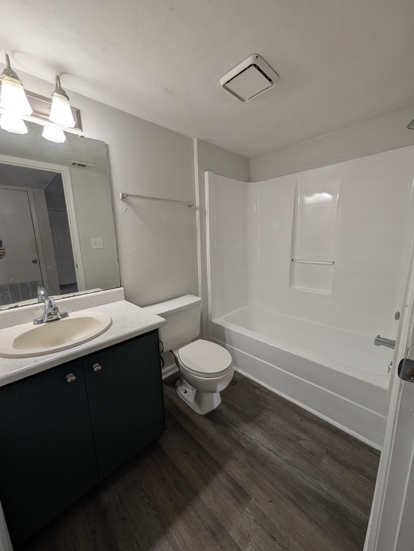 Photo - 2350 Horne Ave Unit Apt 2