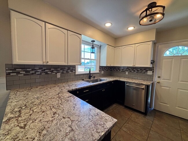 Photo - 4 Bedroom 2 Bathroom