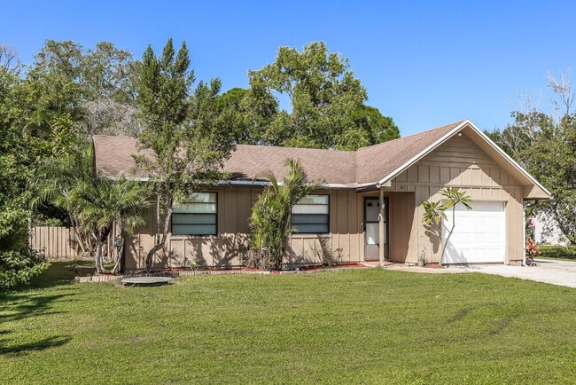 Photo - 167 NE Twylite Terrace