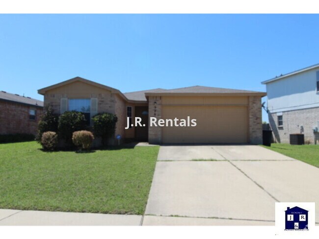Building Photo - 5707 Schneider Dr Rental