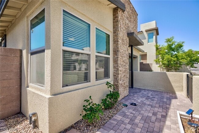 Building Photo - 836 Carlon Hls Ave Rental