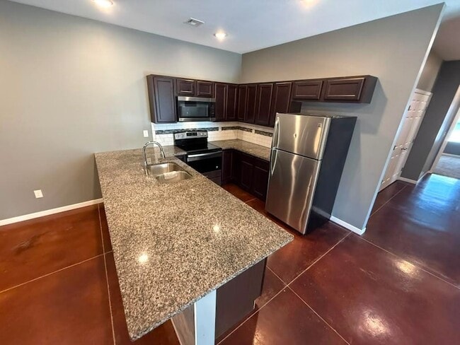 Photo - 5269 N Cypress Cir