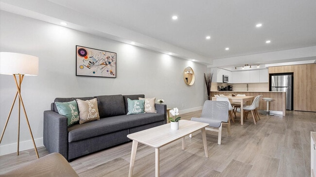 Photo - 19370 Collins Ave Unidad FL2-ID1049823P