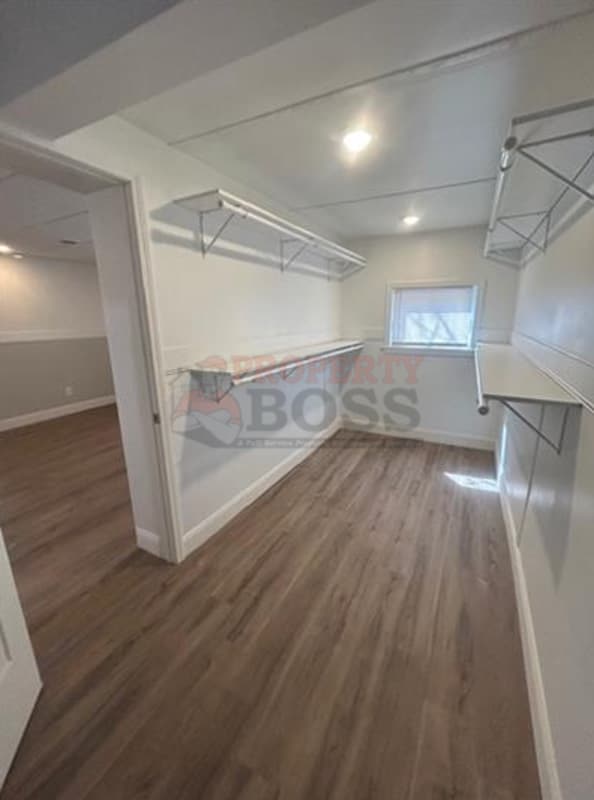 Photo - 1350 Van Buren St