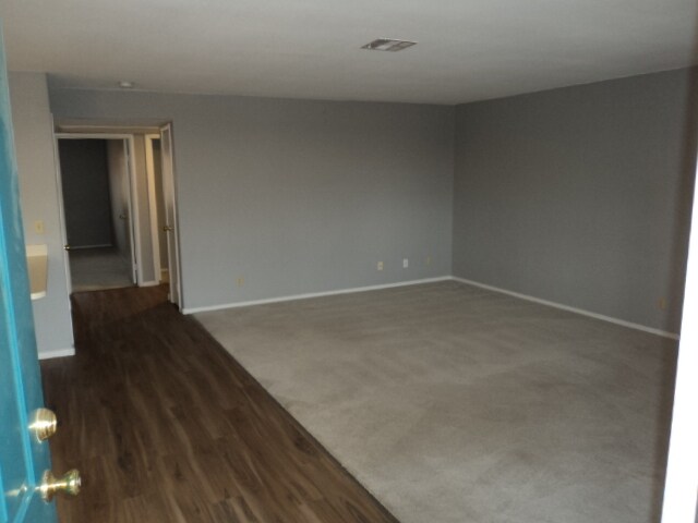 Photo - 930 Mesquite Springs Dr Unit 201