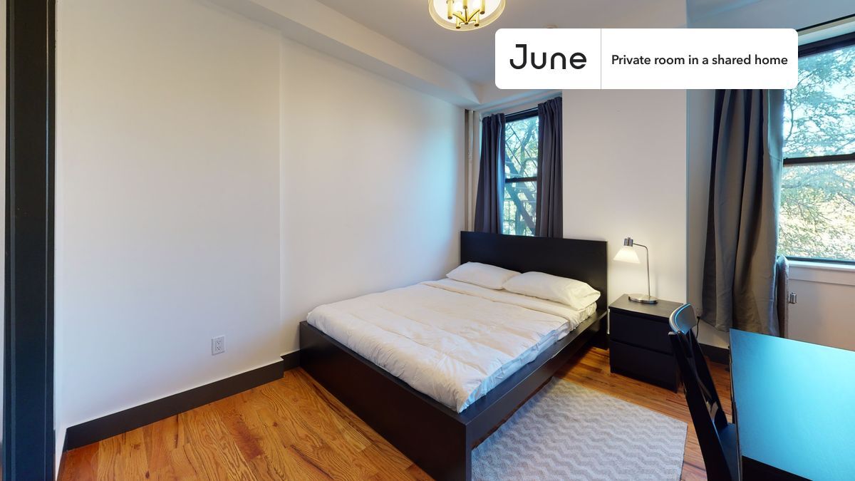 Private bedroom in 5 bed/2 bath Home - Private bedroom in 5 bed/2 bath Home