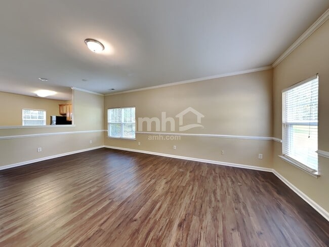 Photo - 1071 Heritage Manor Dr