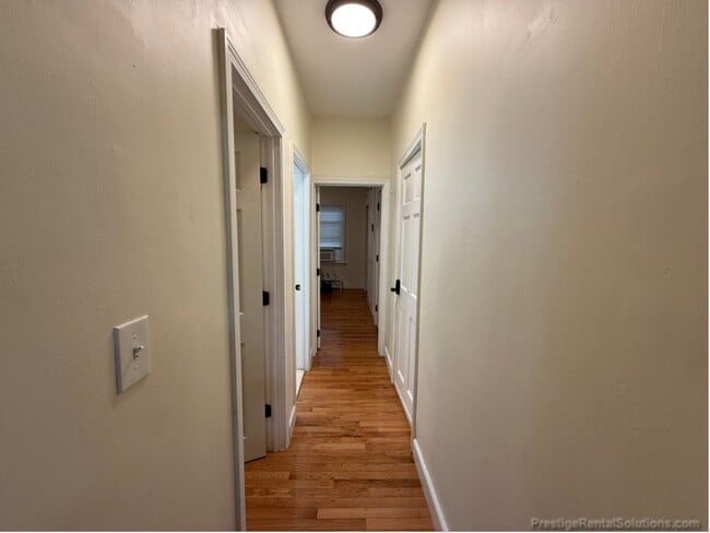 Building Photo - 20 Pompeii St Unit 2