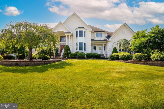Photo - 19 Meadowlark Dr