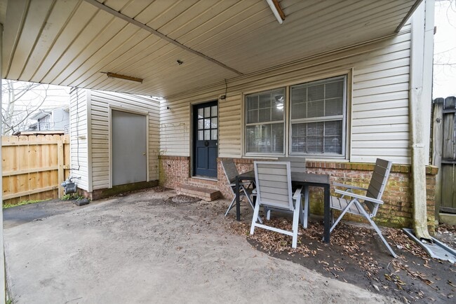 Photo - 534 Oak Meadow Ln