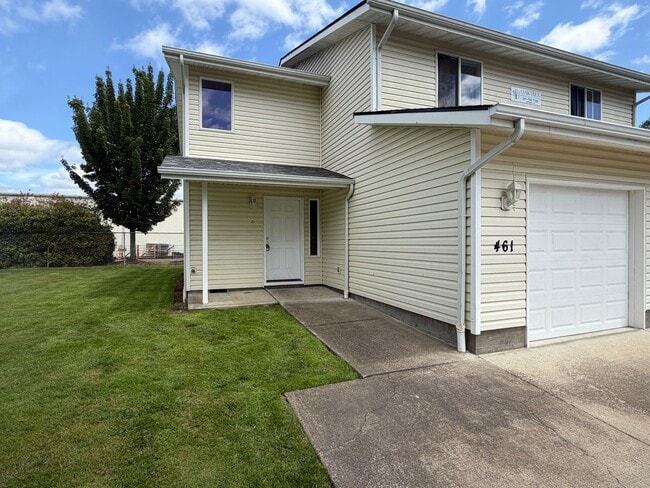 Photo - 187 Unit 461 Ecols St S