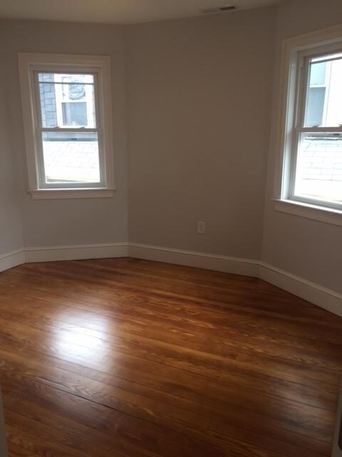 Photo - 74 Weld Hill St Apartments Unit 2