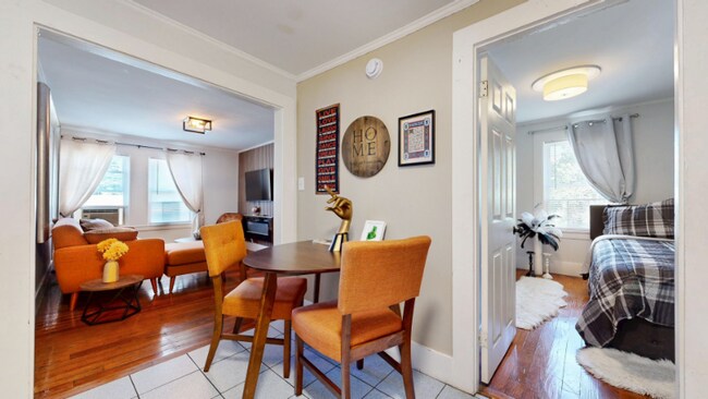 39 Cushing St Unit B