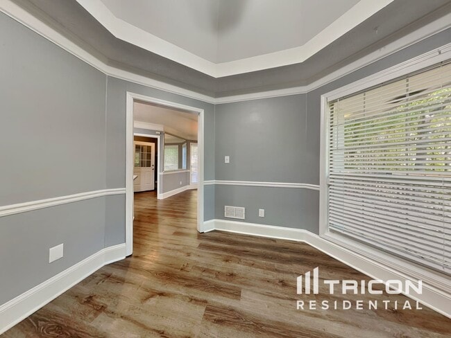 Photo - 1770 River Bluff Rd