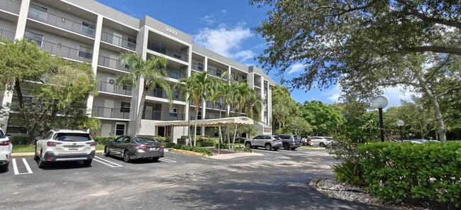 Building Photo - 3993 Cypress Reach Ct Unit 501