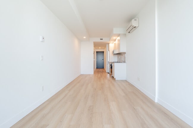 Photo - 1001 Rue Lucien-L'allier