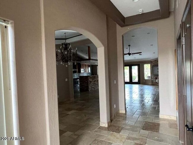 Photo - 1024 W Starward Ct