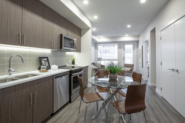 Photo - The Windsor - Britannia Block