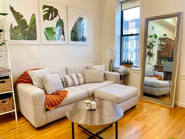 Photo - 123 Washington St Unit 4R