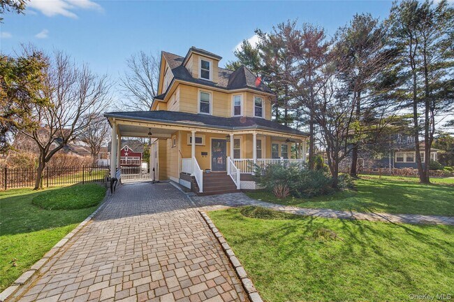 Photo - 121 Morris Ave