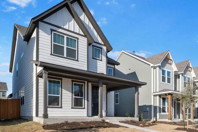 Photo - 108 Woodrow Ln