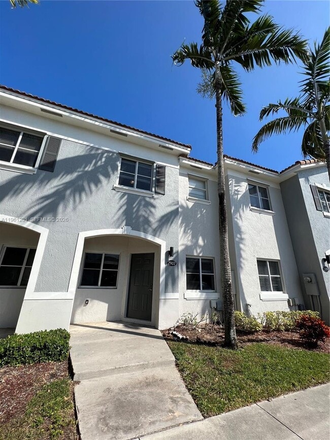 Photo - 2907 SE 15th Terrace